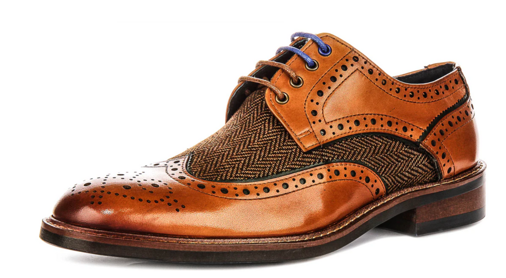 Justin Reess Sean Tweed Brogue in Tan